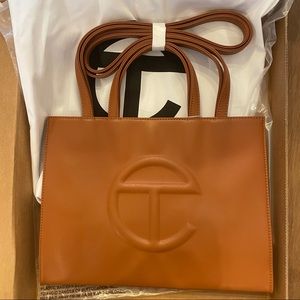 NWT Telfar Medium Shopping Bag - Tan